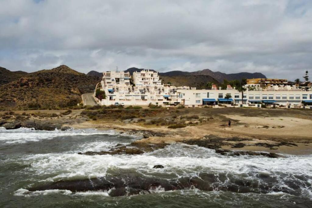 Apartamento En Marina Beach Con Vistas Al Mar El Pozo del Esparto Bagian luar foto